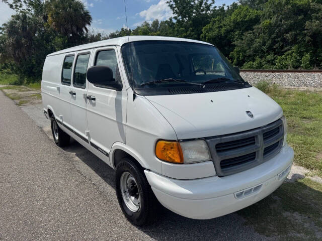 dodge ram van 2001 2B7HB11Y31K550879 image dodge ram van 2001 2B7HB11Y31K550879 image